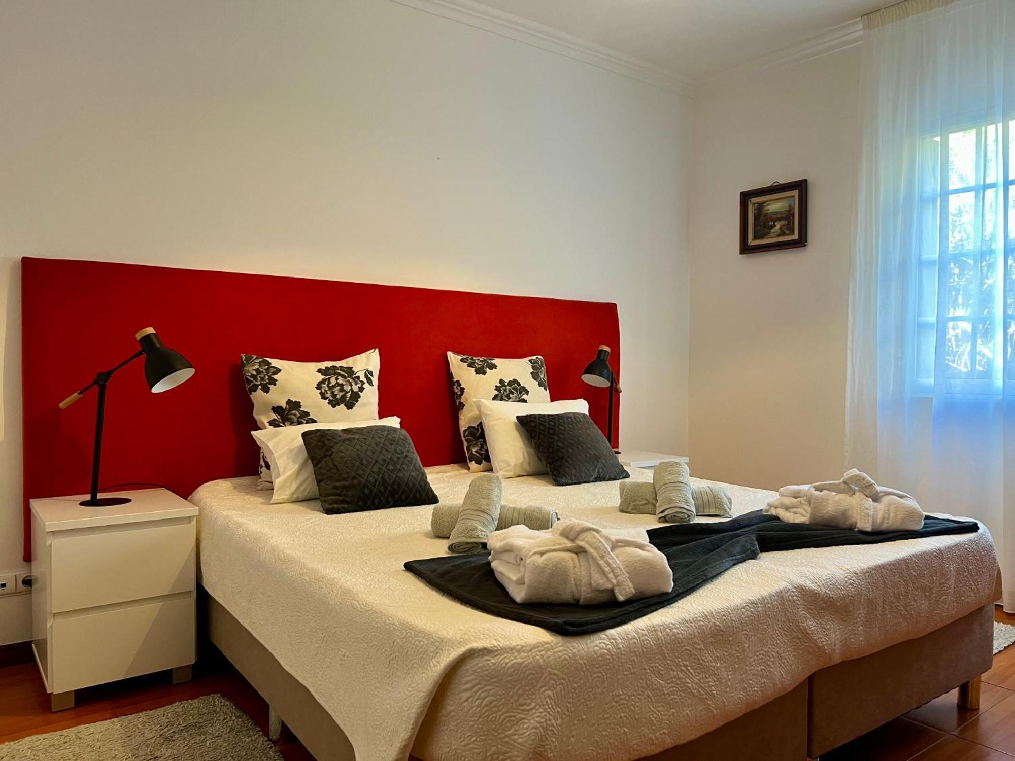 לאגואה Casa Caloura Lotus Deluxe Accommodation & Spa מראה חיצוני תמונה